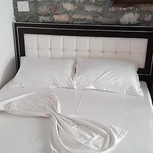 Pensjonat Karafil Gjirokastra