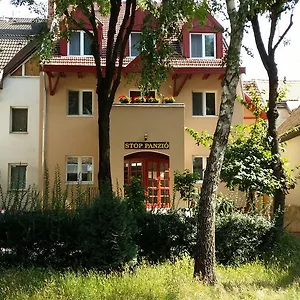 2* Gasthof Stop Panzio